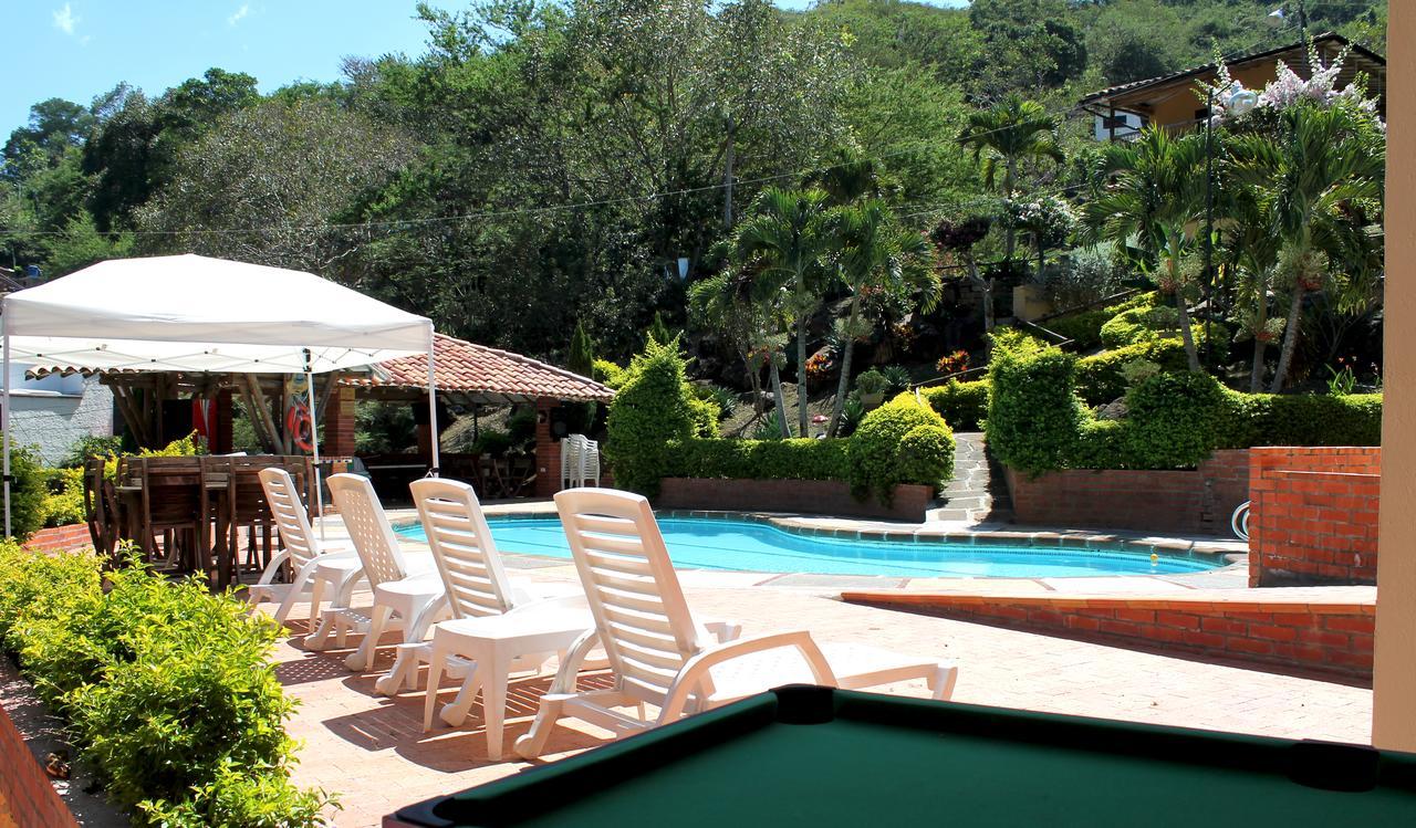 Hotel Campestre Casona Del Camino Real San Gil Luaran gambar